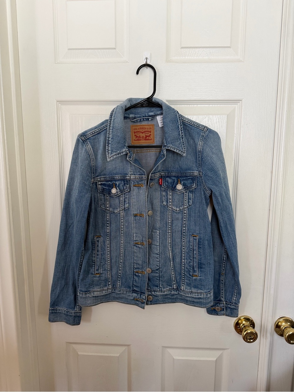 Women’s Levis Jean Jacket